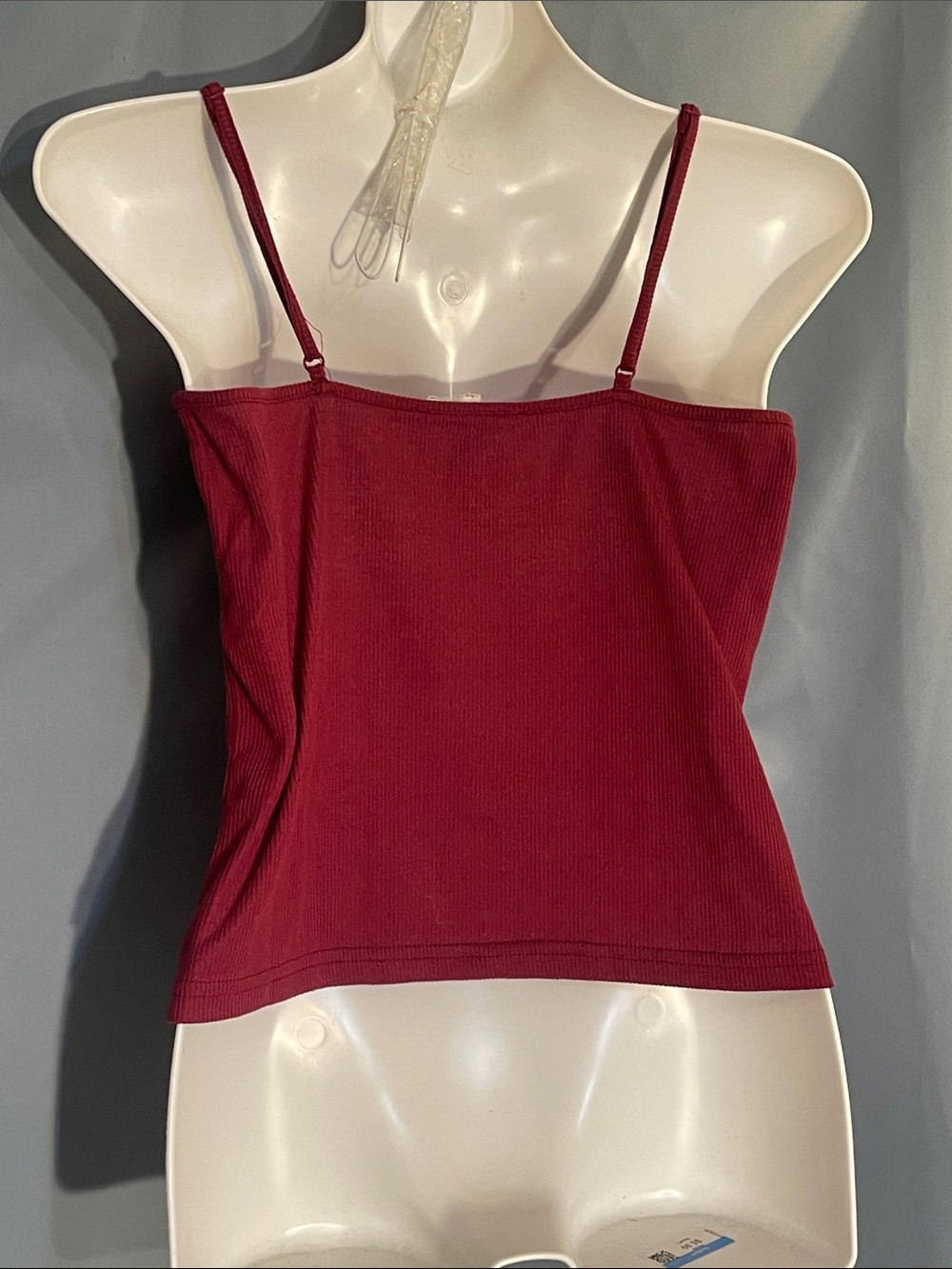 Lace-Trim Ribbed Cami in Deep Red - Picture 3 of 4